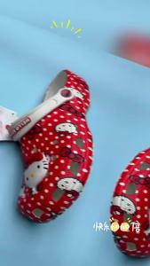 crocs Parent-child co-branded clogs kt Cute cat sandals outdoor beach shoes non-slip cartoon slippers with shoe charms