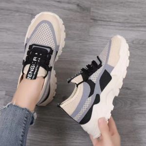 Fashion casual sports shoes for women Non-Slip soft bottom breathable running rubber shoes