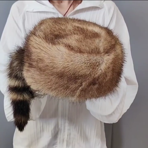 Thicken Plush Flat Top Hat for Woman Windproof Faux Furs Design Flat Top Hat Adult Teens Winter Keep Warm Mongolian Hat