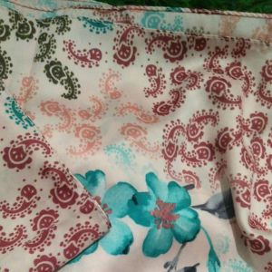 Scarf Elzatta Kaila Lizahra