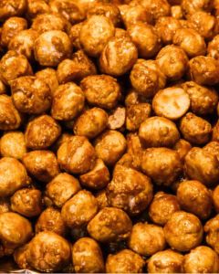 Macadamias Australia Sweet Chili & Honey Roasted 110g – Crunchy Nut Snack with Bold Flavor