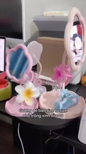 CB19 - Gương soi - Gương decor để bàn trang điểm hình bông hoa sang chảnh CABI