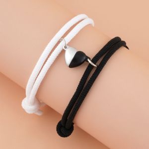 2Pcs Gelang Couple Magnet Love Pasangan Sahabat Bestie Pria Wanita Adjustable