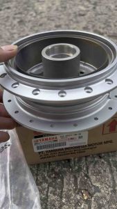 23T-F5311-20-25 TROMOL RODA BELAKANG SCORPIO RX KING SILVER ORIGINAL ASLI YAMAH