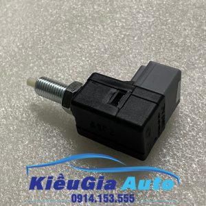 Công tắc chân phanh Hyundai i10 2008-2013 Chính hãng