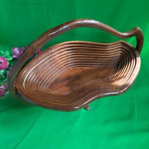 Kranjang / Tempat Buah (LA) Ukuran Besar Panjang 28 cm Lebar 20 cm Cantik dan Simple Bisa Dilipat Dari kayu Jati