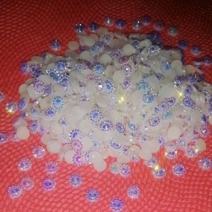 RHINESTONE FLOWER BEADS 5MM 500 PCS white