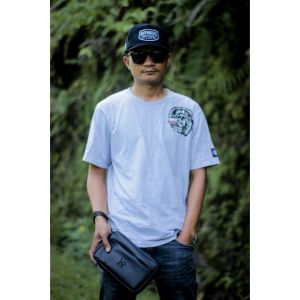 Tas Selempang Pria Waterproof Multifungsi Bahan Halus