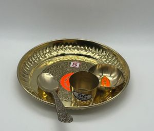 Decorative Brass Flower Embossed Design Pooja Thali Set of 4 Pcs Brass Pooja 1 Plate with 1 Bowl 1 Glass and 1 Spoon for Temple and Home Bhog Thali Set Gift for Decorative