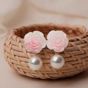 Fashionable Ring Gift 山茶花珍珠耳环 新款爆款气质轻奢高级感耳钉时尚甜美银针耳饰