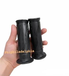 HANDGRIP SARUNG GAS MOTOR YAMAHA UNIVERSAL PNP SEMUA MOTOR MIO XEON NOUVO VEGA JUPITER DLL