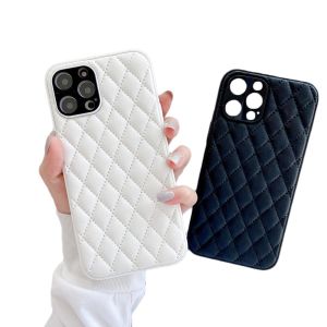 [MojoSkins] Luxury Diamond Rhomb Leather Phone Cover iP 13 Pro Max 12 11 Silicone Protect Shockproof Case