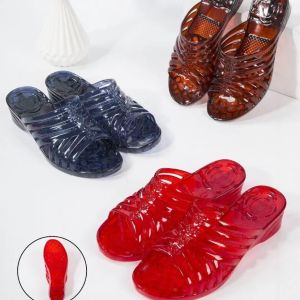 Free Shipping Summer Casual Crystal Sandals Non-Slip For Middle-Aged And Elderly Women Suitable For Indoor And Outdoor Wear With A Low Heel Fashionable For Summer