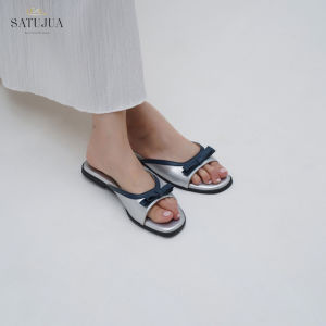 Satujua - Luxy Slippers Flat Sandal Teplek Wanita (Black Silver Gold)