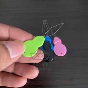 2PCS Mata Nenek Premium Plastik Warna Warni Alat Masukin Benang Peralatan Perlengkapan Jahit Pengait Jahitan Sewer Sewing Seam Menjahit Bantu Berkualitas Rajut Rajutan Sulam Tailor Penjahit Menjahit Prem Tajam Pakaian Home Stuff Grosir Prakarya Malang