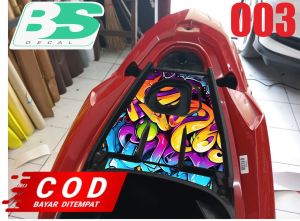 STRIPING STICKER PELINDUNG COVER TANGKI VARIO 125/150 2023-2026