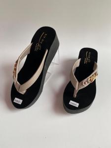 SANDAL WANITA TERBARU MODEL WEDGES MOTIF VAREASI RANTAI TERLARIS