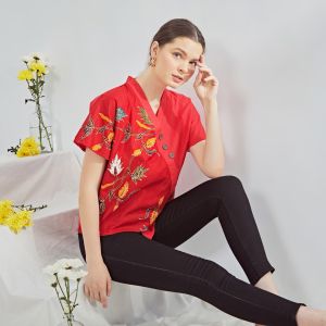 Nayara Blouse Batik Kiki