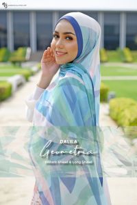 Marshmallowscarf Dalila Shawl Chiffon Georgetta Custom printed Cooling material Minimal iron needed Sligthly stretchable big measurements