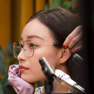 แว่นตาป้องกันรังสีสําหรับผู้หญิงป้องกันรังสีแว่นตาสําหรับผู้ชายคอมพิวเตอร์แว่นตาแสงสีฟ้าปิดกั้นตาแว่นตากรอบโลหะแว่นตาแฟชั่น32018