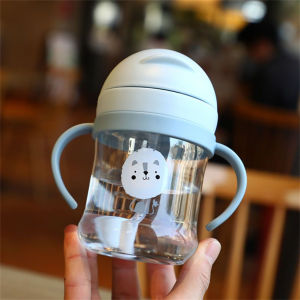 B.LIVEM 【การจัดส่ง 2-3 วัน】ใหม่ แก้วหัดดื่ม แก้วน้ำเด็ก กันสำลัก ขวดน้ำเด็ก 250 ml แก้วเลิกขวดนมขวดน้ำ เด็กBaby straw cups