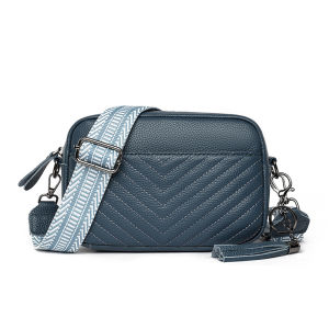 Cross-border Korean-style womens handbag made of top-grain cowhide single-shoulder crossbody bag new design with embroidered thread solid color popular style genuine leather small square bag for women