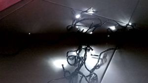 Lampu LED Kristal Merah Putih: Pencahayaan Elegan untuk Ruang Tamu