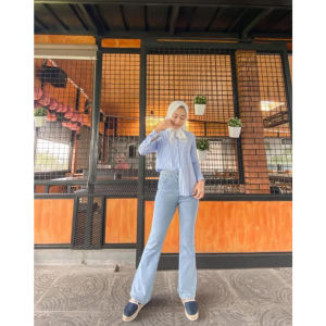 Celana Jeans Wanita Cutbray Highwaist Stretch Melar Korean Style Kekinian || High Waist Jeans Straight Wanita Cutbray || Cutbray Loose Terbaru dan Kekinian