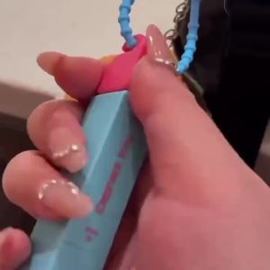 【SKIT SG】Portable Stain Remover Pen 12ml Instant Fabric Spot Cleaner Anti Yellowing Clothes Stain Remover Stain Removal Pen for Shirt Collar Cuff Shoes Sofa Bag Carpet Upholstery Travel Laundry Cleaning Pen Quick Dry Household Cleaning Solution