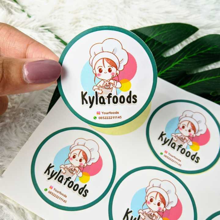 Stiker%20Label%20Makanan%20Bentuk%20Bulat%20Sticker%20Custom%20Kemasan%20Toples%20-%20Image%205
