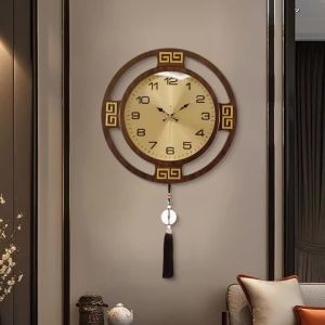 FFBH Solid Wooden Wall Clocks Silence Oriental Style Hanging Clock Art Round Pendant Wall Watch Vintage Texture Indoor Decorations 7P3H9