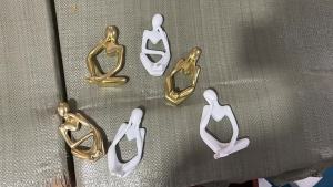 AU Minimalist abstract figure resin crafts decorative figurines reading statue home living room bookshelf desktop decoration