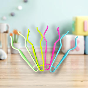 Multifunction Baby Bottle Clip Anti Slip Bottle Tongs Bottles /Penyepit Botol Susu (9010027)