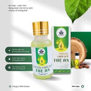 Tinh dầu chổi xuể Tuệ Ân giữ ấm cơ thể cho bé tránh gió phòng lạnh bụng khò khè thoa côn trùng cắn