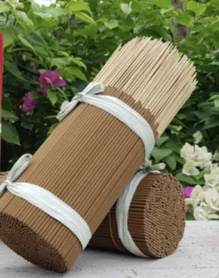 1Kg [540 cây -600 cây 4 Tấc ] NHANG QUẾ SẠCH - THƠM NHẸ DỊU ÍT KHÓI( CHÂN MỘC )
