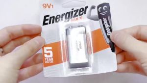 /Energizer 9V battery (1 pc) Energizer Max 9V alkaline batteries 522bp1 original sealed blister pack.