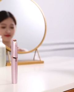 Rechargeable Batery Eyebrow Trimmer Epilator Body Facial Lip Ampit Shape Hair USB Remover Painless Razor 电动修眉嘴唇毛笔腋下旅游化妆师