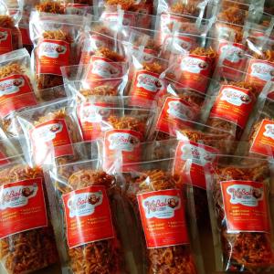TERMURAH!! CEMILAN KENTANG KERING BALADO MUSTOFA PEDAS MANIS