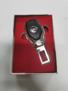 Universal Car Zinc Alloy Car Seat Belt Safety Belt Clip Car Seat Belt Seat belt 1pcs