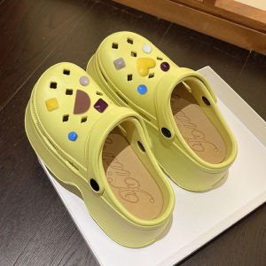 LHShoess มาใหม่ สวยม๊าก รองเท้าแตะหัวโตเสริมส้น พื้นหนา 7 ซม. ทำจากวัสดุยางคุณภาพดี หนาแต่น้ำหนักเบา ใส่สบายแน่นอน พร้อมส่ง 5 สี เลือกกันไๆด้เลยค่ะซิสสส