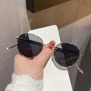 JN IMPRESSION แว่นตากันแดดแว่นกันแดดปกป้อง UV รอบชายหาดแบบเรียบง่ายใหม่แว่นกันแดดกรอบเต็ม