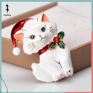 ส่วนลด 10 บาท สำหรับการซื้อ 1 ชิ้น เข็มกลัดติดเสื้อรูปแมวสำหรับผู้หญิงลายสัตว์แนววินเทจเครื่องประดับสำหรับเทศกาลคริสต์มาส