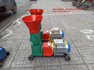 Máy làm cám viên  máy ép cám thành viên 3 quả lô