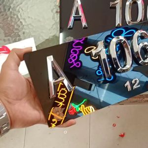 Plat Mobil: Desain Modern & Angka Segi 5 Chrom