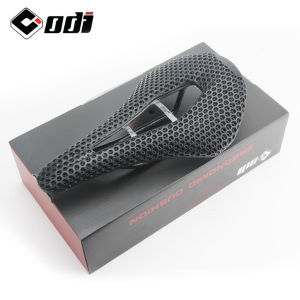 ODI Saddle 3D Printed 163 gram Carbon Fiber Sadel Roadbike Nyaman Awet Sadel Gowes Empuk Sadel Gowes Gel Sadel Roadbike RIngan Nyaman Sadel Roadbike Nyaman Sadel Sepeda Enak Sadel Gowes Enak Sadel Gowes Nyaman Sadel Gravel Nyaman Sadel Gravel Terbaru Enak