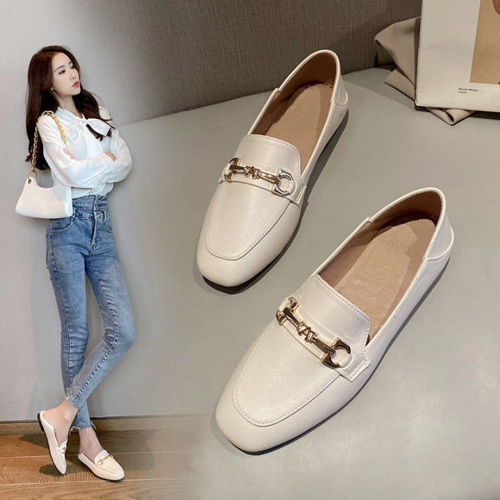 white deck shoes ladies