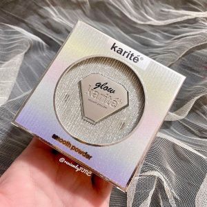 PHẤN NỀN 2 TẦNG TRANG ĐIỂM KARITE GLOW KÈM MÚT GƯƠNG SIÊU ĐẸP