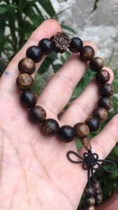 Vòng tay trầm sánh chìm mix hoa sen