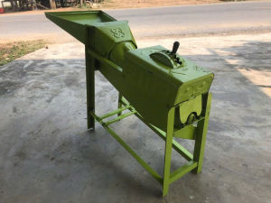 Máy tách hạt ngô mini giúp bà con nâng cao hiệu suất sản xuất nông nghiệp
