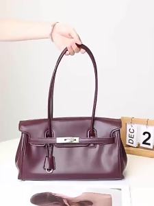 AEJW PEI Womens briefcase 2025 New Yara Handheld shoulder bag niche design baguette bag 2T267
